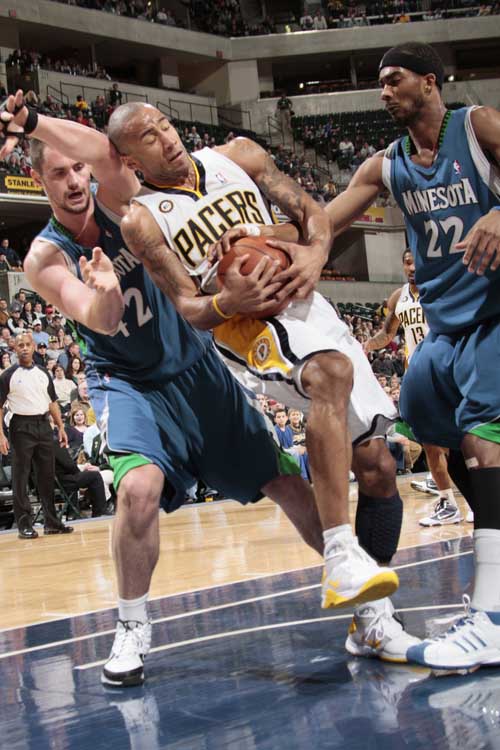 秀坐上先发 秀坐上先发