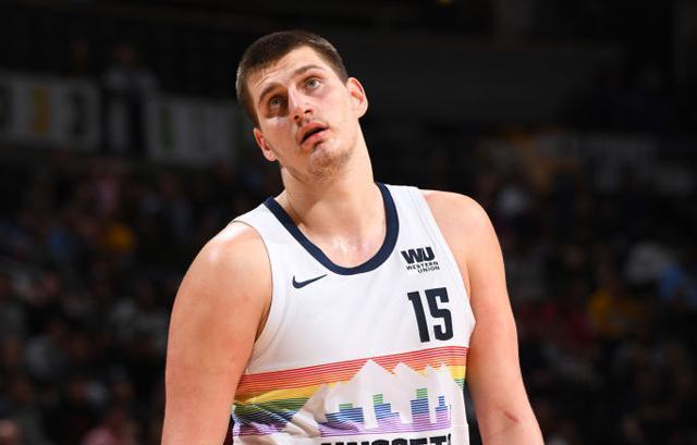 自己的防守 自己的防守