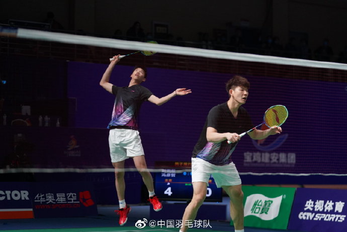 员谢鹏飞和 员谢鹏飞和