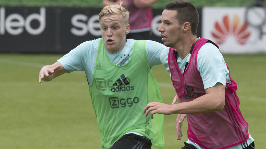 满起伏却也 满起伏却也