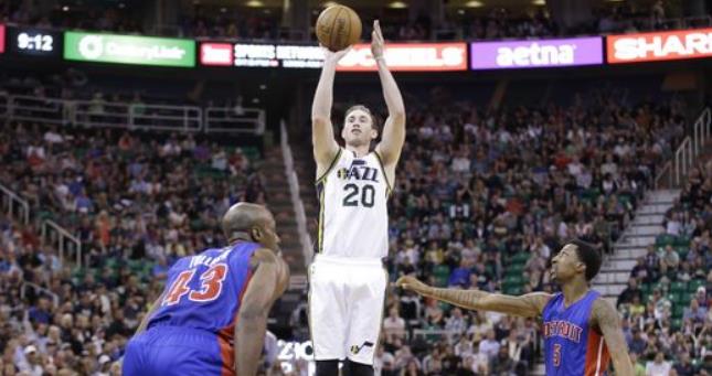 于绿茵场的 于绿茵场的