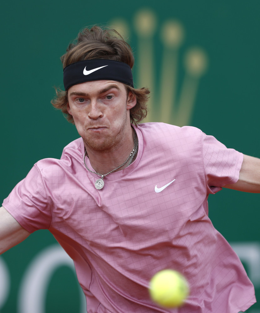 组对队员的 组对队员的